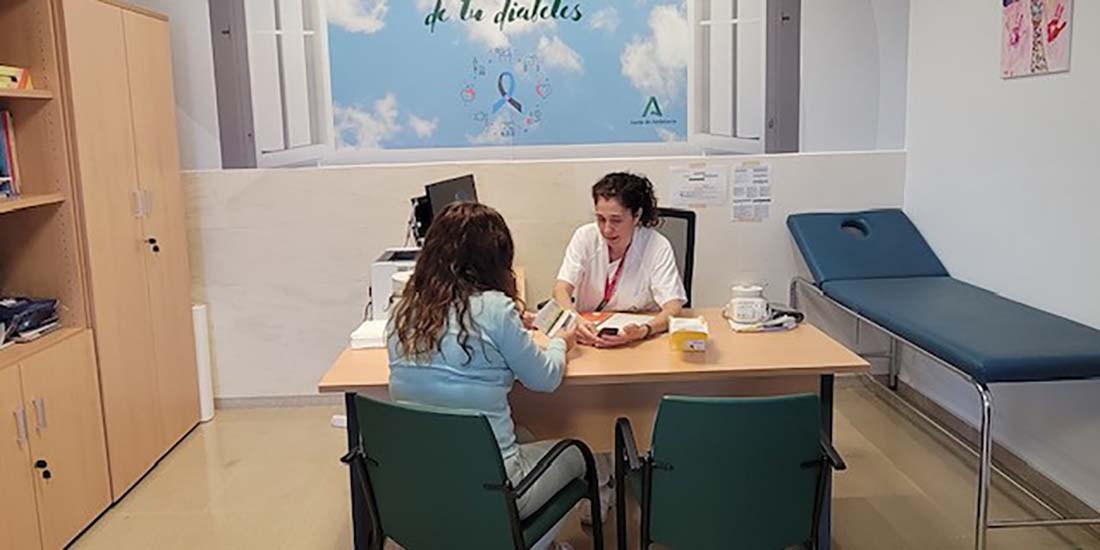 La unidad funcional de diabetes del Hospital Alto Guadalquivir atiende a los pacientes de Andújar y comarca desde su inicio en marzo